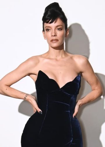 Lily Allen Makes Her Runway Debut