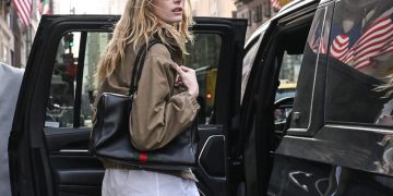 Gucci's New Borsetto Bag Is Alex Consani-Approved